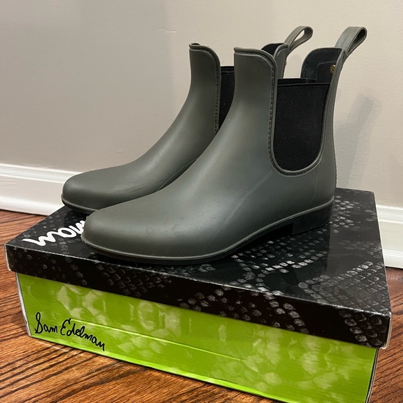 sam edelman chelsea rain boots